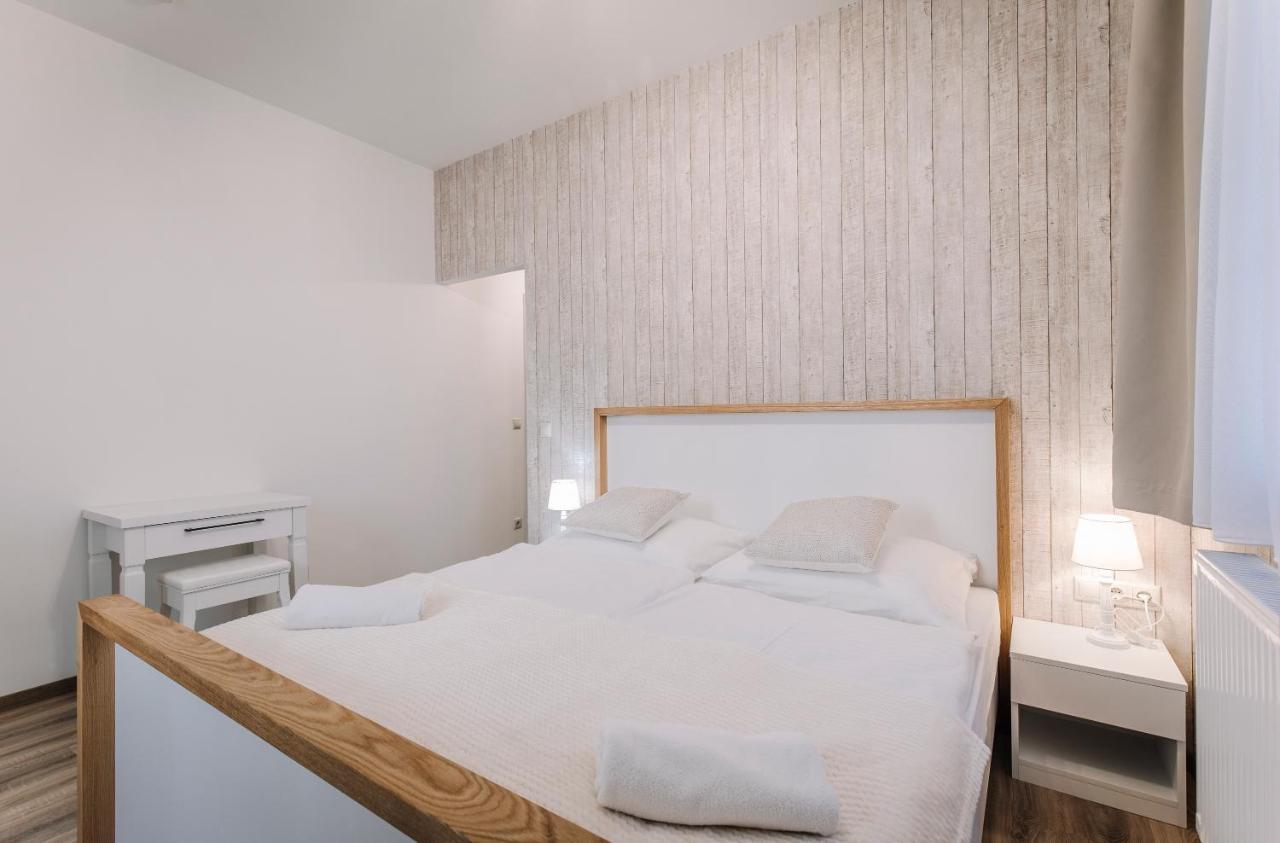 Soho Apartmanhaz Győr Exterior foto